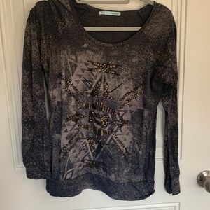 Maurice’s long sleeve tribal shirt